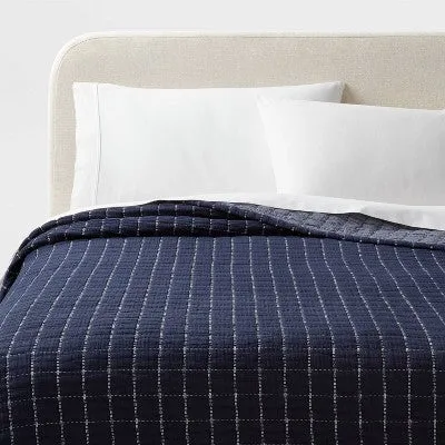 New - King Yarn Dye Crinkle Grid Quilt Navy Blue/Ivory - Threshold: Cotton Percale, Machine Washable, OEKO-TEX Certified