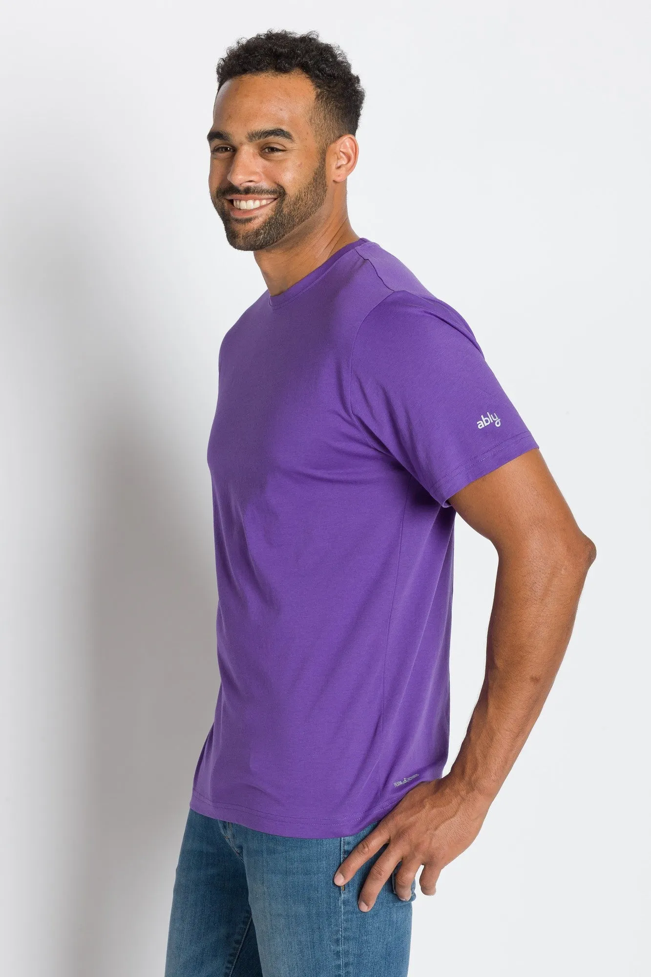 Tourist | Men's Anti-Stain Pocket-less Tee